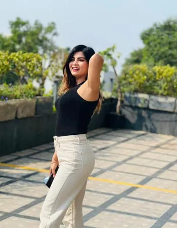Russian call girls in delhi